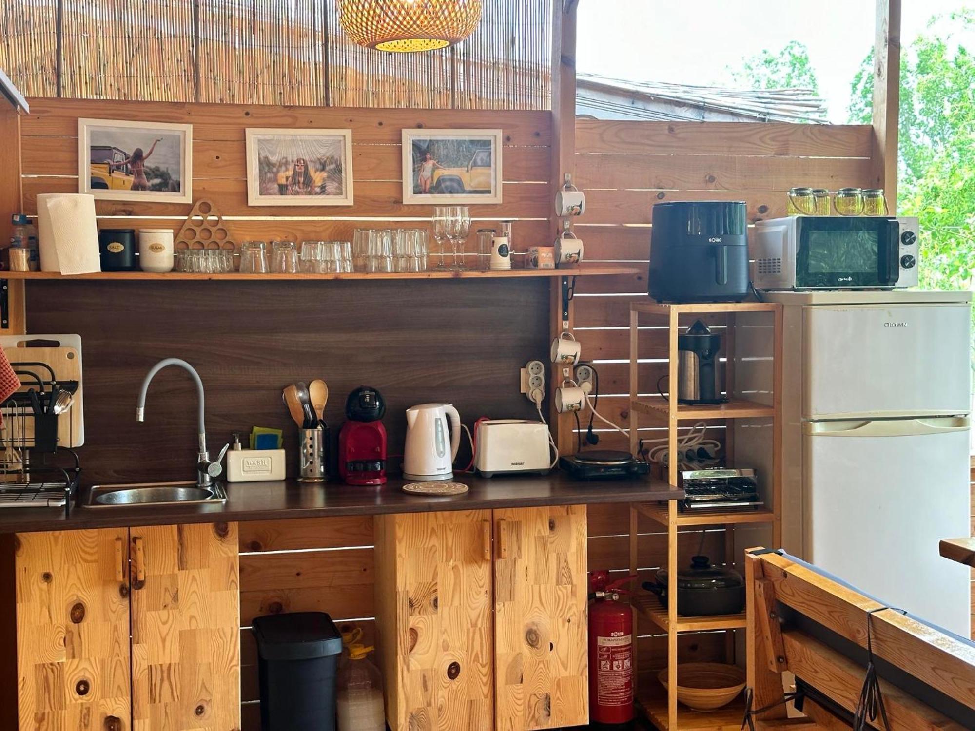 Cozyvan Каравана Под Наем Hotell Sozopol Exteriör bild
