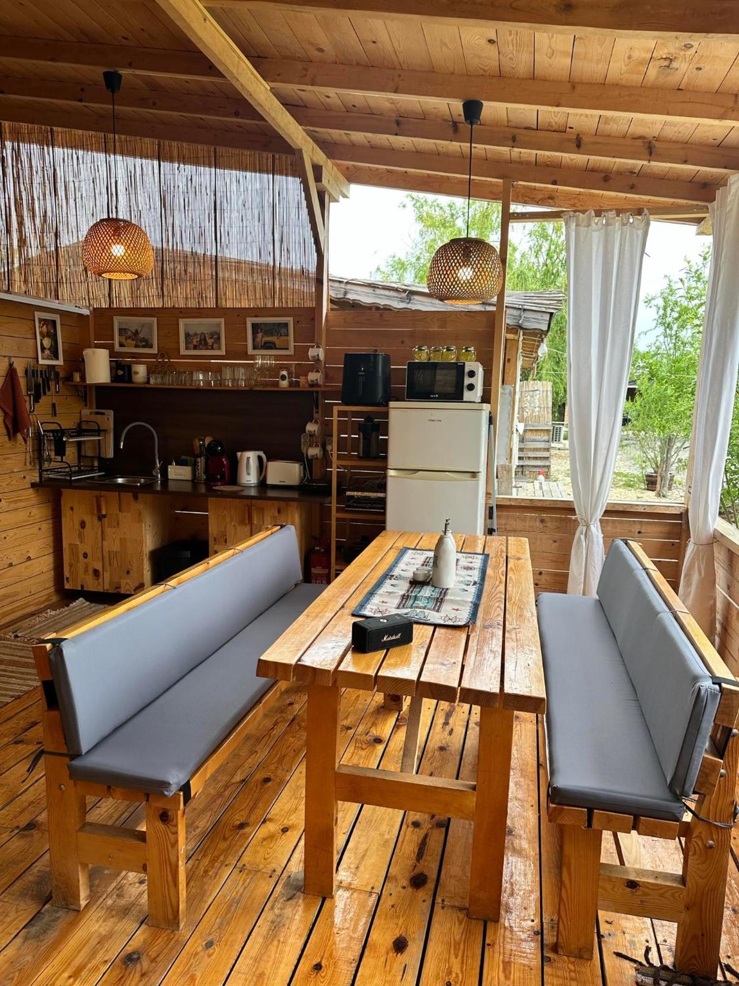 Cozyvan Каравана Под Наем Hotell Sozopol Exteriör bild